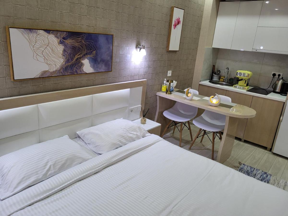 Seaside Apartments Батумі Екстер'єр фото